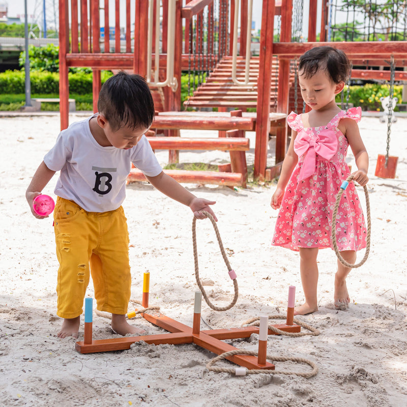 Outdoor Toss Game