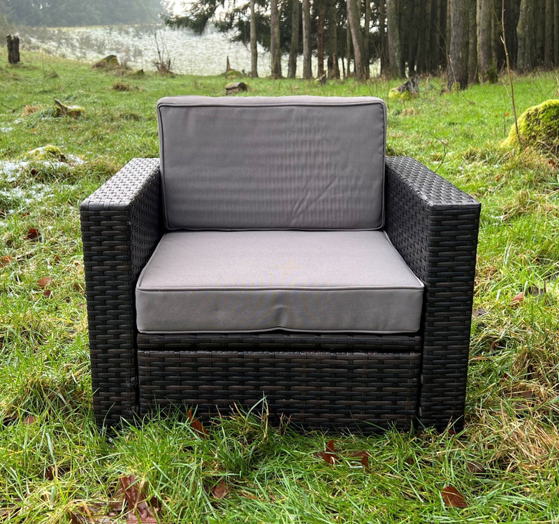 Outdoor Wicker Chair